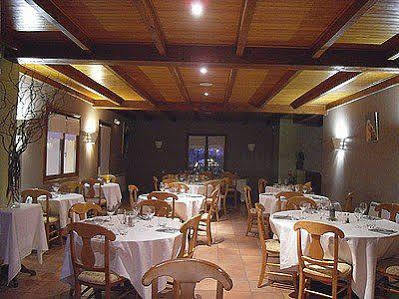 Le Clos Du Loup Rouffire Exteriör bild